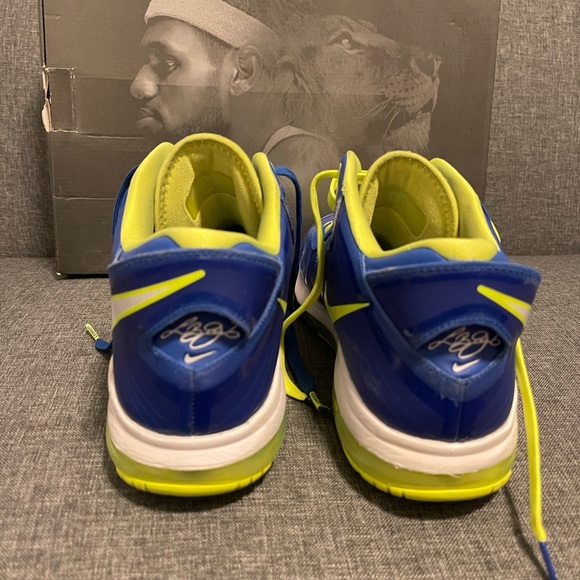 Nike Lebron VIII V/2 Low QS Treasure Blue/White Men’s Size 11.5 Used - Picture 8 of 10